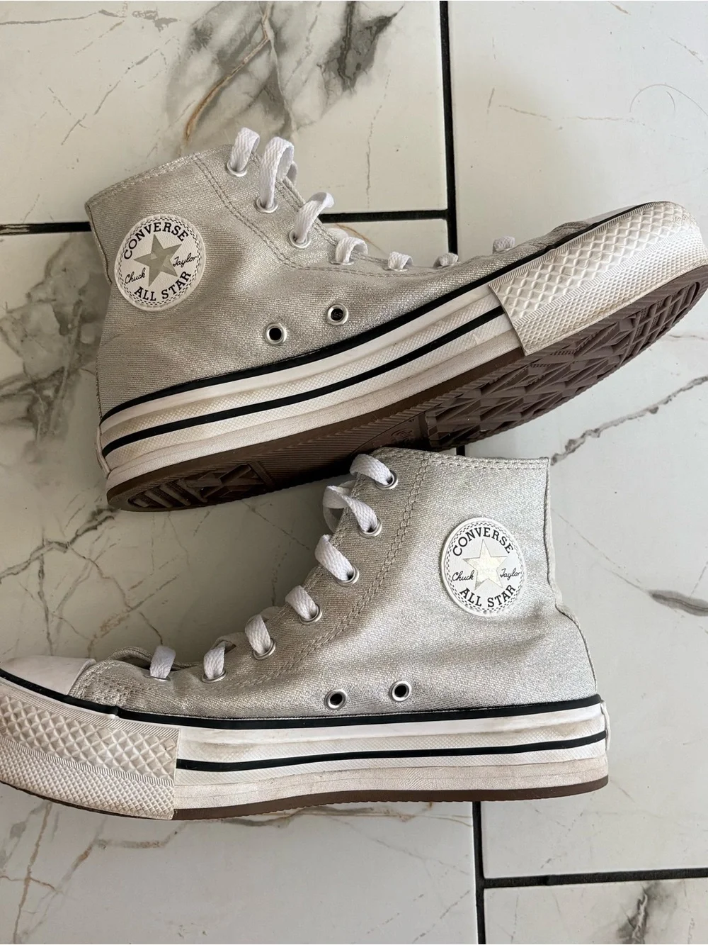Converse Kids High Top Sneakers in Silver Glitter